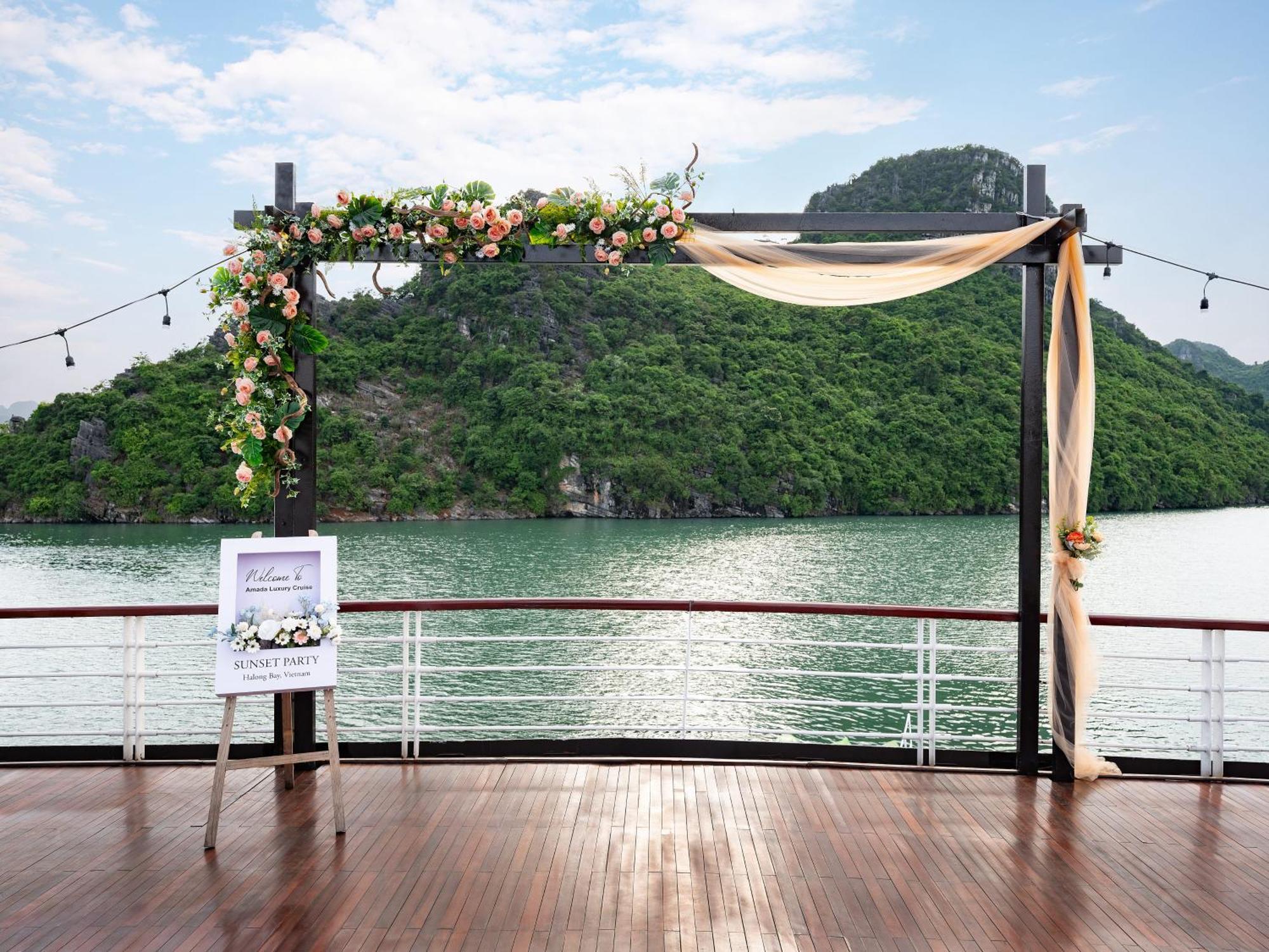 Amanda Luxury Cruise Otel Ha Long Dış mekan fotoğraf