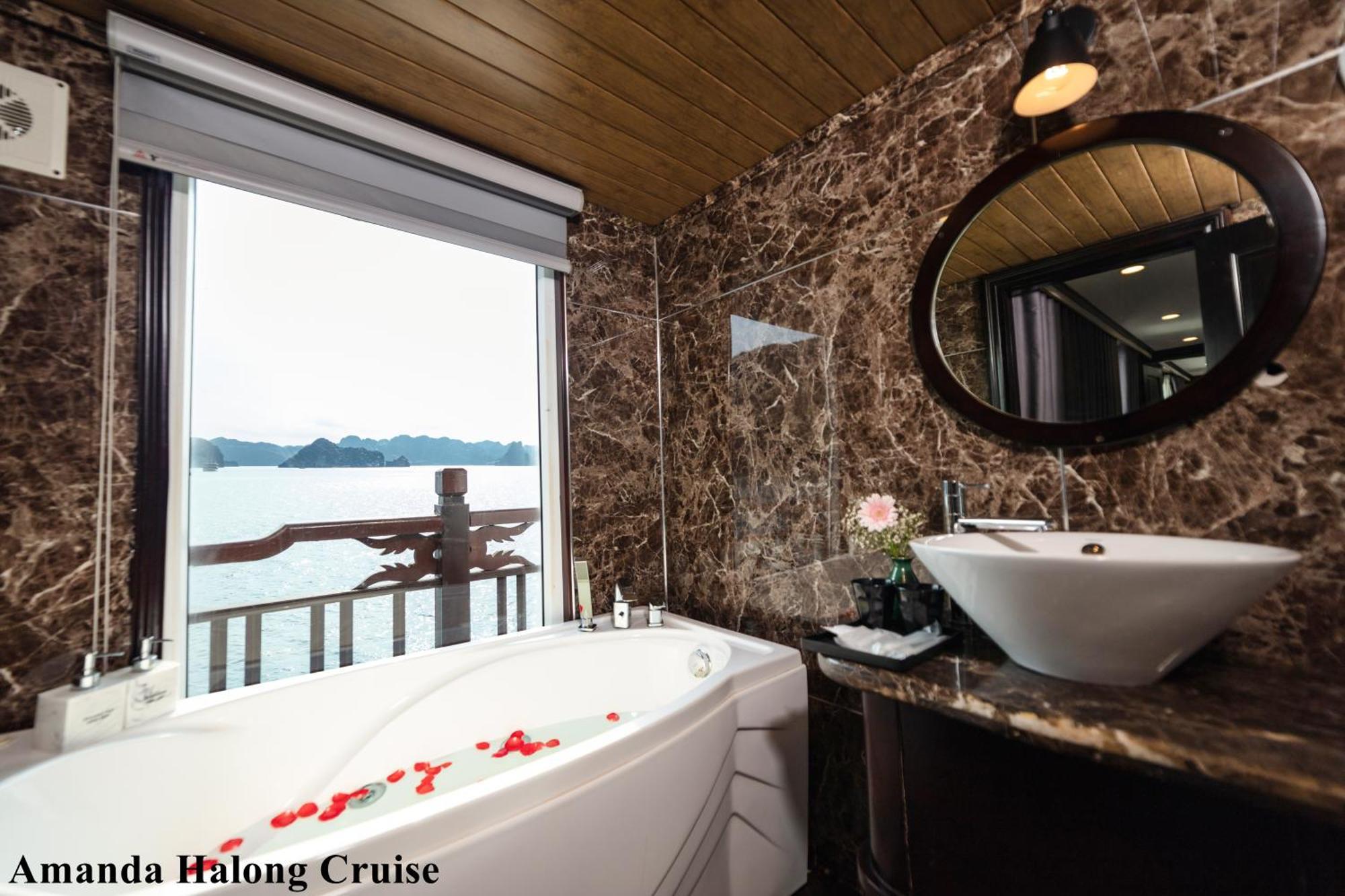 Amanda Luxury Cruise Otel Ha Long Dış mekan fotoğraf